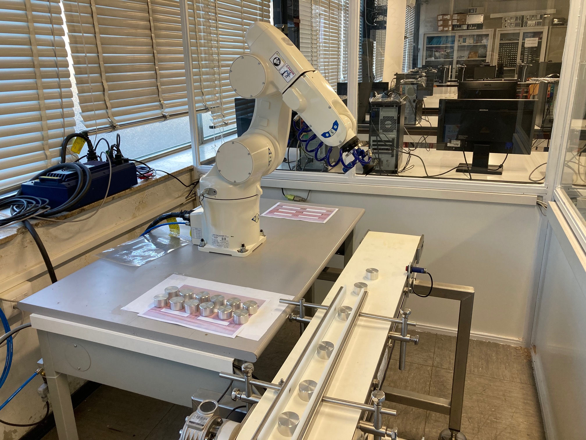 Robot laboratorio sistemi